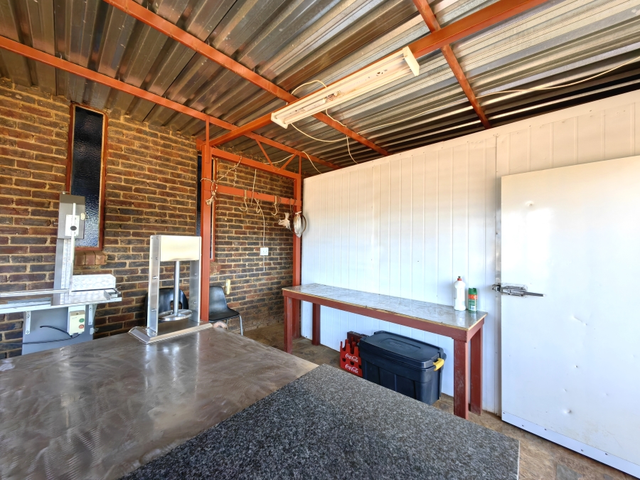 Commercial Property for Sale in Swartruggens North West
